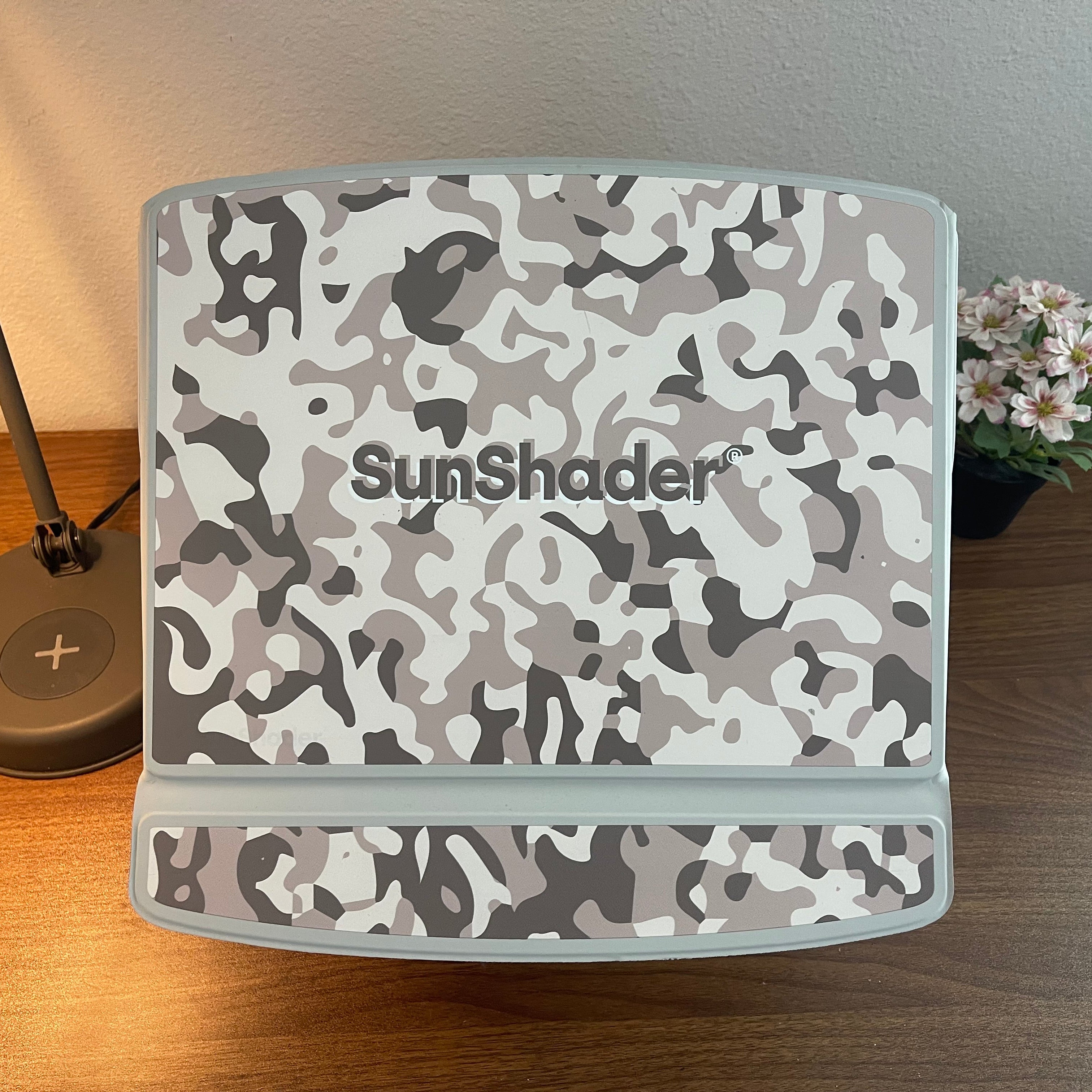SunShader Pro 4 (Open Box) Laptop Sun Shade